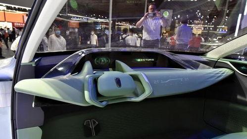 国产双色车视频,色彩斑斓，动感十足