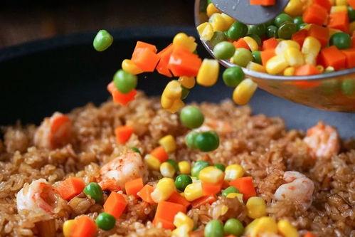 国产动漫酱油炒饭视频,美味与创意的完美融合