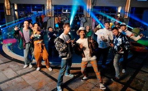 多人群p视频国产,创新科技引领娱乐新潮流